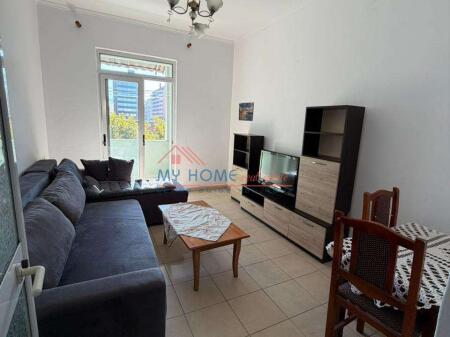 Apartament 1+1 me Qira 21 Dhjetori Tirane
