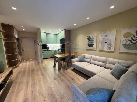 Apartament me qera 2+1 tek Rruga e Elbasanit.