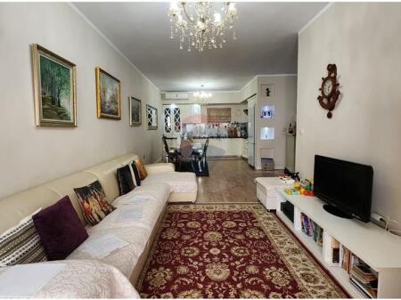 Rent - 2+1 Apartment in Yzberisht !