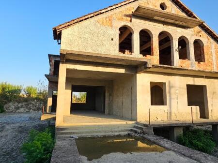 📢 SHITET VILË 2 KATËSHE NË SHIJAK – AFËR AJMAN PARK 🏡🌳