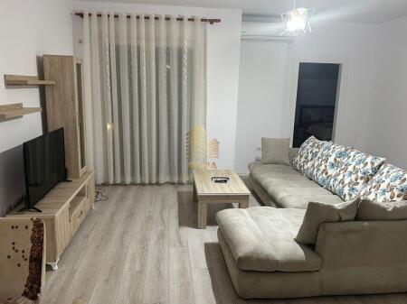 Rent, Apartment 1+1, Zogu I Boulevard, 60,000 Leke