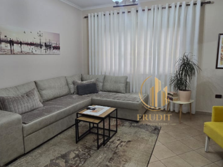🏠 Jepet me Qira Apartament 1+1, Zona e Shkollës së Baletit, Tiranë