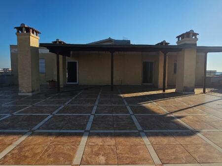 FOR RENT – 2+1+2 with veranda 200 m², Beach “Te Tocaku”, Durrës 🏖️🏢