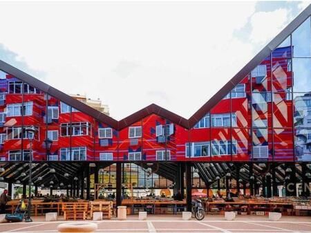 APARTAMENT TEK PAZARI I RI PER SHITJE! 650,000 € Sip. Totale  257m2