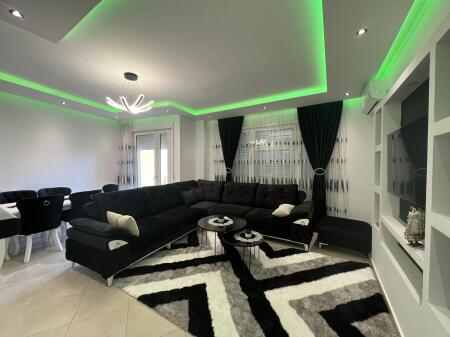 Apartament 2+1+2 per Qera prane Radisson