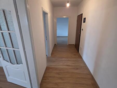 🏡 FOR SALE 2+1 with two balconies 📍Maria Kaculini School, Sports Palace 💰 Price: 115,000€