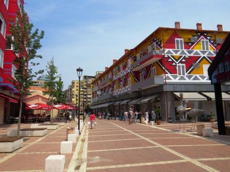 For sale a building / 4-story building, multifunctional – ideal for investment, near the Red School in Tirana (ID 4151189)