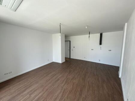 AMBIENTE UFFICIO IN AFFITTO A LAKE VIEW