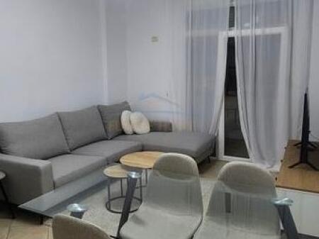 Qera, Apartament 1+1, Ish Ekspozita, Tiranë.