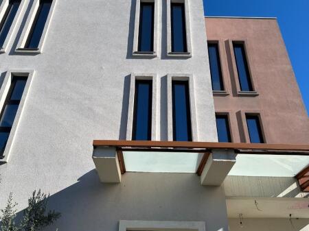 🏡 Shitet Vilë 4-Katëshe në Rezidencën Akacia Hills!