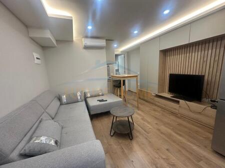 Qera, Apartament 1+1, Qendër, Tiranë.