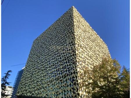 Ufficio in affitto nell'ex Blocco