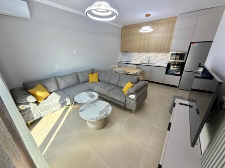 📣 QERA SUPER Apartament 2+1 Me Parking 📍 Liqeni i Thate, Prane Radisson Hotel ✨