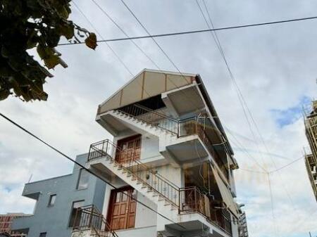 Disponojme per Shitje Godine 3-kateshe, Ish Fusha e Aviacionit, Tirane