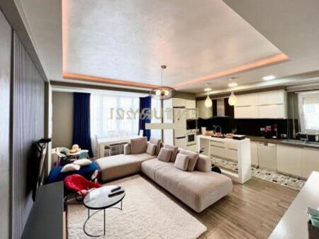 FOR RENT 2+1 APARTMENT NEAR THE DRY LAKE