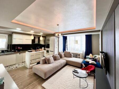 Appartamento 2+1 in Affitto al Lago Secco – Completamente Arredato, 99 m²