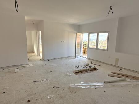 TEK LIQENI I FARKES APARTAMENT 2+1 PER SHITJE!