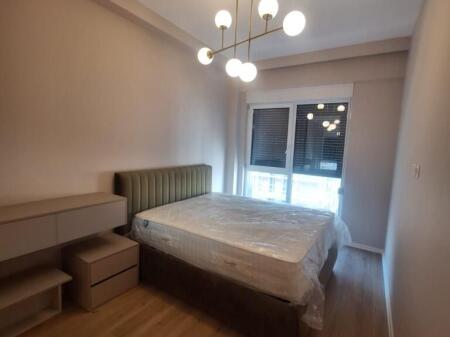 Super apartament ne shitje tek Kontakti, Rruga e Kavajes