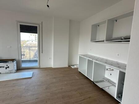 🏡 Ufficio 2+1 in Affitto | Don Bosko (Trio Tower)