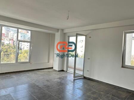 Al Lago Secco, Appartamento 2+1 In Vendita Con Pianta, Orientamento E Posizione Perfetta !!