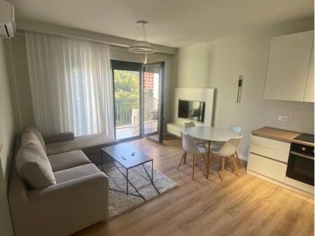 Affitto, Appartamento 2+1+Posto Auto, Kodra e Diellit, Tirana.