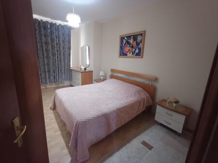 Affittiamo appartamento 1+1 ex esposizione 470 euro