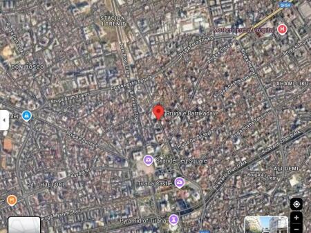 Ufficio in affitto vicino a Conad in via Barrikadave, Tirana ID (42111311)