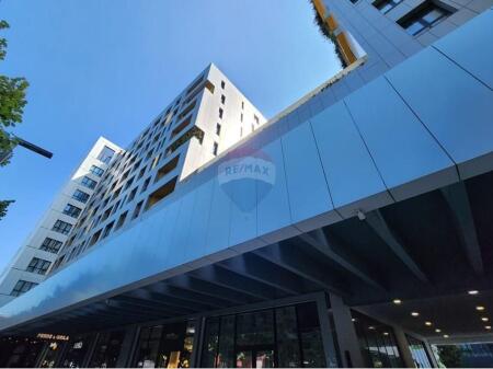 For sale - Commercial space at Square 21