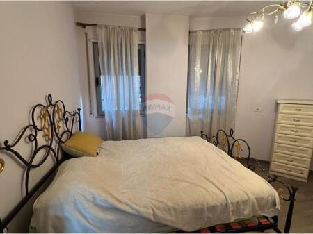Appartamento -In Affitto  Via Haxhi Hysendalliu, Tirana