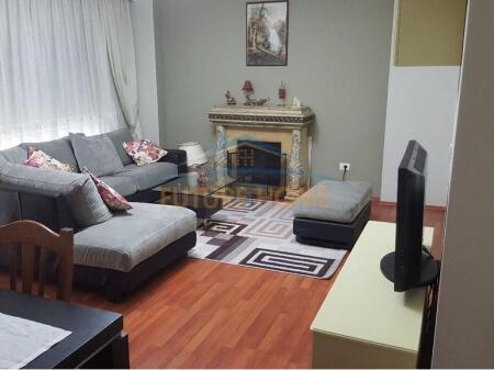 Qera , Apartament 1+1 , Pazari i Ri , Tirane