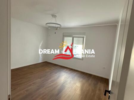 Vendesi Appartamento 1+1 a Porcelan, vicino a UET a Tirana (ID 41111182)