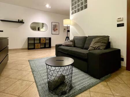 Apartament Me Qera 1+1 Tek Sheshi Willson (ID B2101341) Tirane