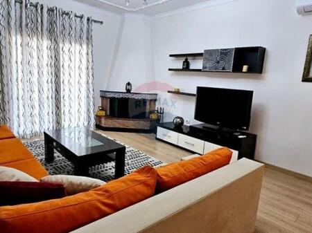 Rent/ Duplex in Ali Dem