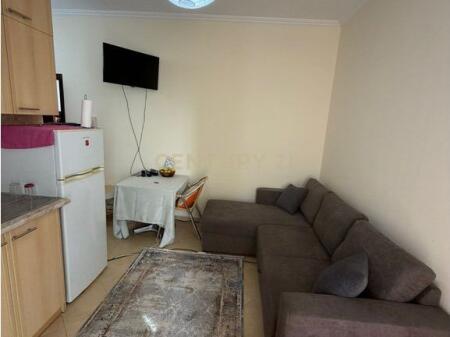 VENDESI APPARTAMENTO 1+1 A GOLEM VICINO AL MARE