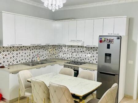 Qera, Apartament 3+1, Rruga Isuf Seferi, Prane Depos se Ujit, 750 Euro/Muaj