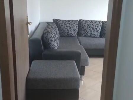 Apartament 1+1 me qera ne Ali Dem