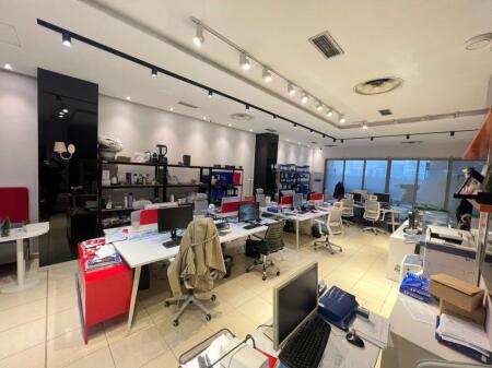 Zyre Me Qera Tek Rruga e Kavajes (ID BZ2739) Tirane