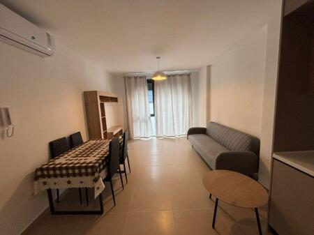 Apartament Me Qera 1+1+ Post Parkim Tek Liqeni i Thate (ID B2101340)  tirane