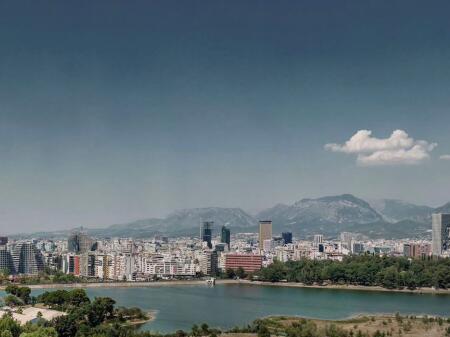 SHITET APARTAMENT 2+1+2 LIQENI I THATE