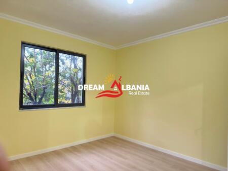 Apartament 1+1 per shitje tek Shkolla Bajram Curri (ID 4119449)
