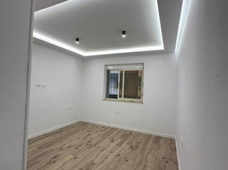 SHITET APARTAMENT 2+1 XHAMLLIK