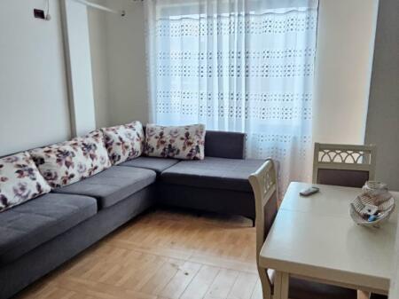 🏖️ Shitet apartament 1+1 me mundesi garazh  – Miami Beach, Golem