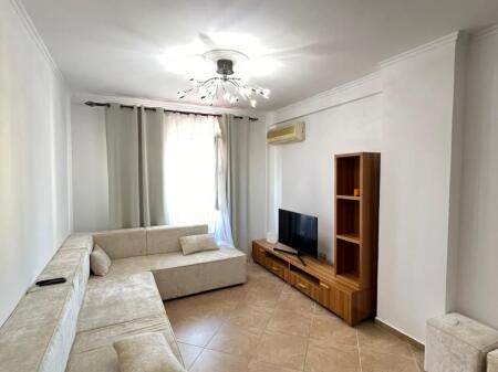Apartament 2+1+P me qera, Bulevardi Zogu I.