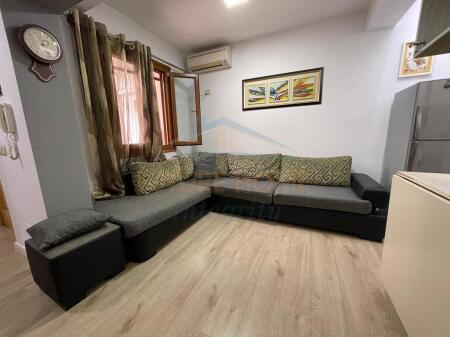 Affitto, Appartamento 2+1, Brryli, Tirana. 500 €,AL58128