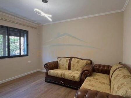 Shitet Apartament 2+1 – Oxhaku