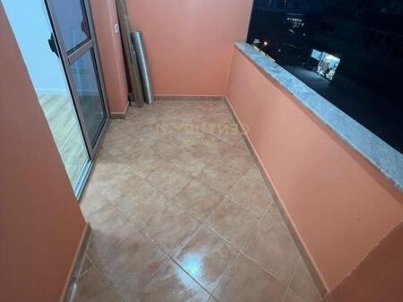 VENDIAMO APPARTAMENTO 2+1 A ASTIR.