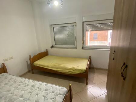 Jepet Me Qera Apartament 2+1+2 Tualete +1 Ballkon