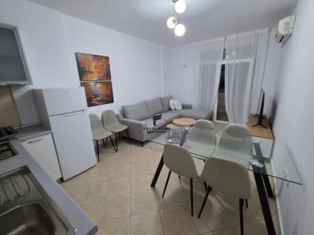 APARTAMENT ME QERA 1+1 ISH EKSPOZITA 65.000 LEKE