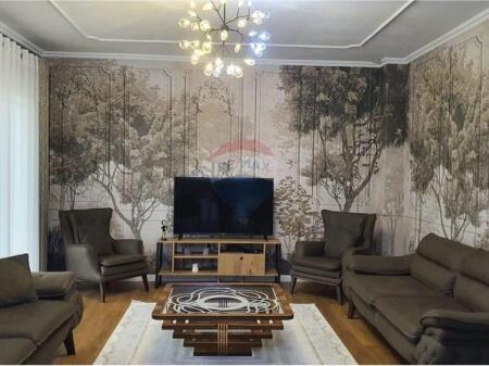 Apartament - Për Shitje - Selita e Vjetër, Tiranë !!! (ID: 530471013-64)