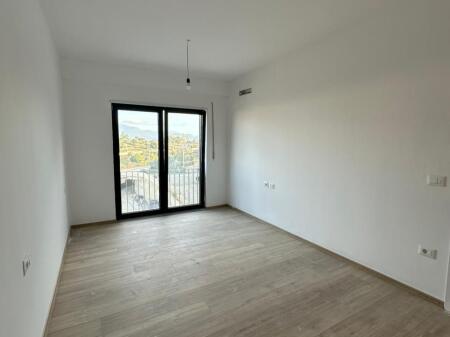 🏡 Vendesi in vendita Appartamento 2+1+2 – Kodra e Diellit 2